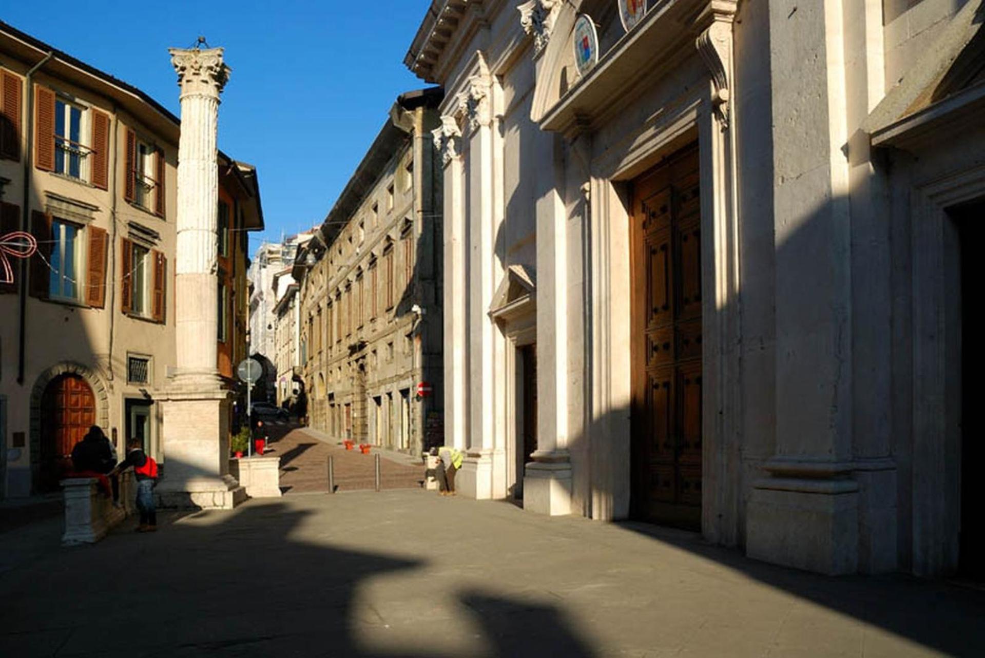 Magic Place Bergamo! Classy Apartment In The Heart Of The City Zewnętrze zdjęcie