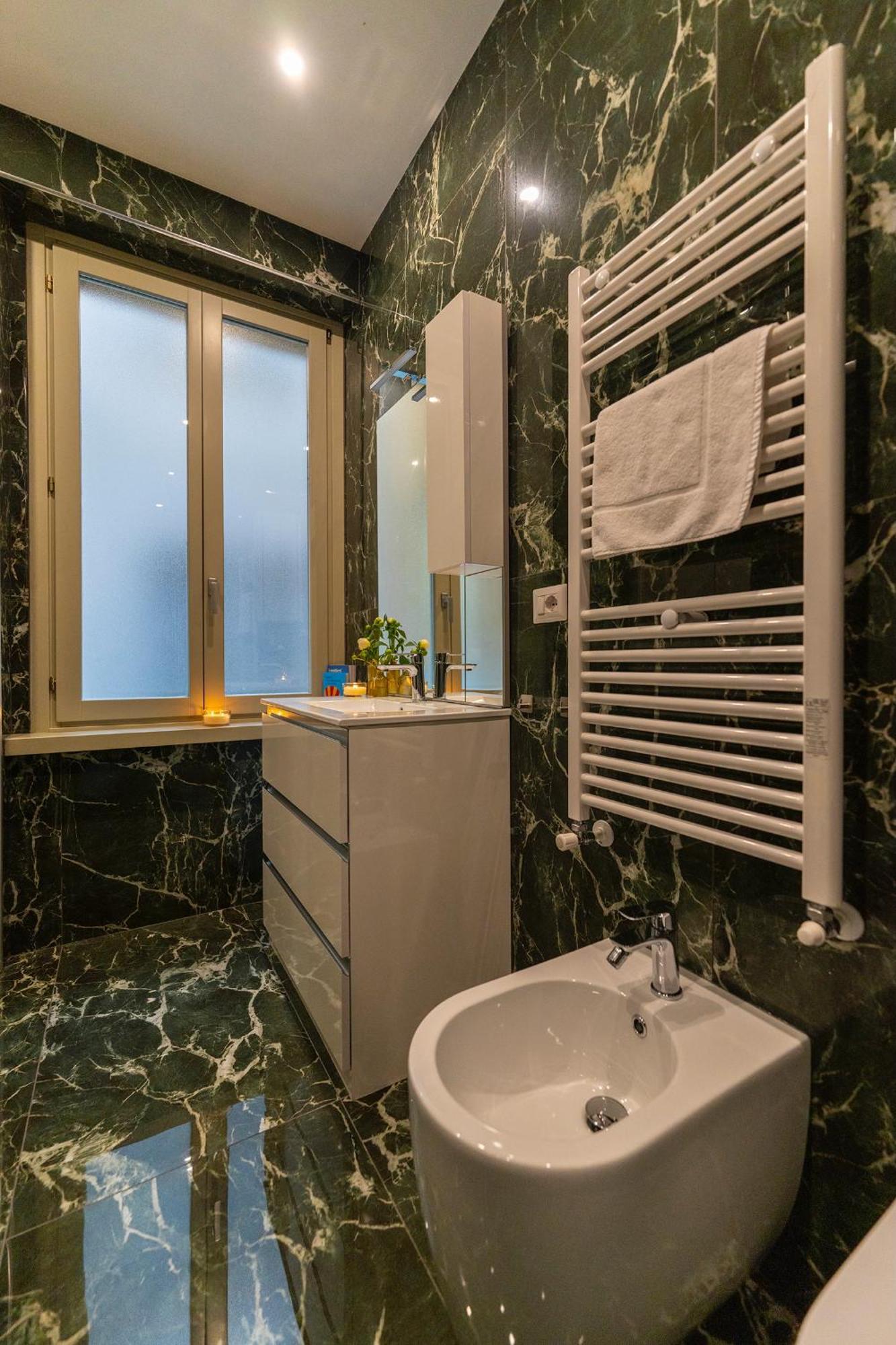 Magic Place Bergamo! Classy Apartment In The Heart Of The City Zewnętrze zdjęcie