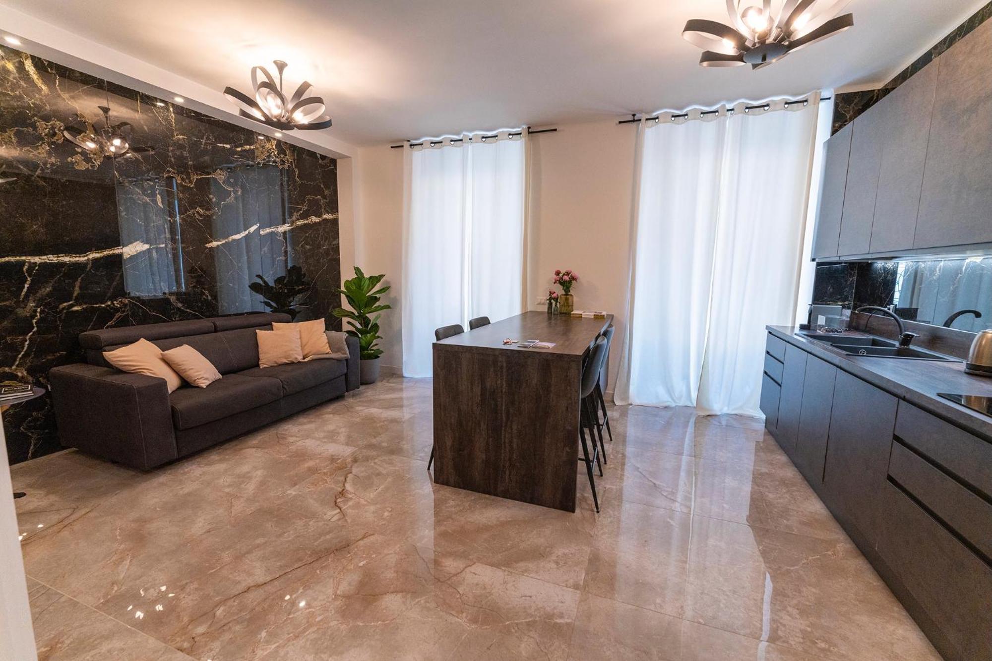 Magic Place Bergamo! Classy Apartment In The Heart Of The City Zewnętrze zdjęcie