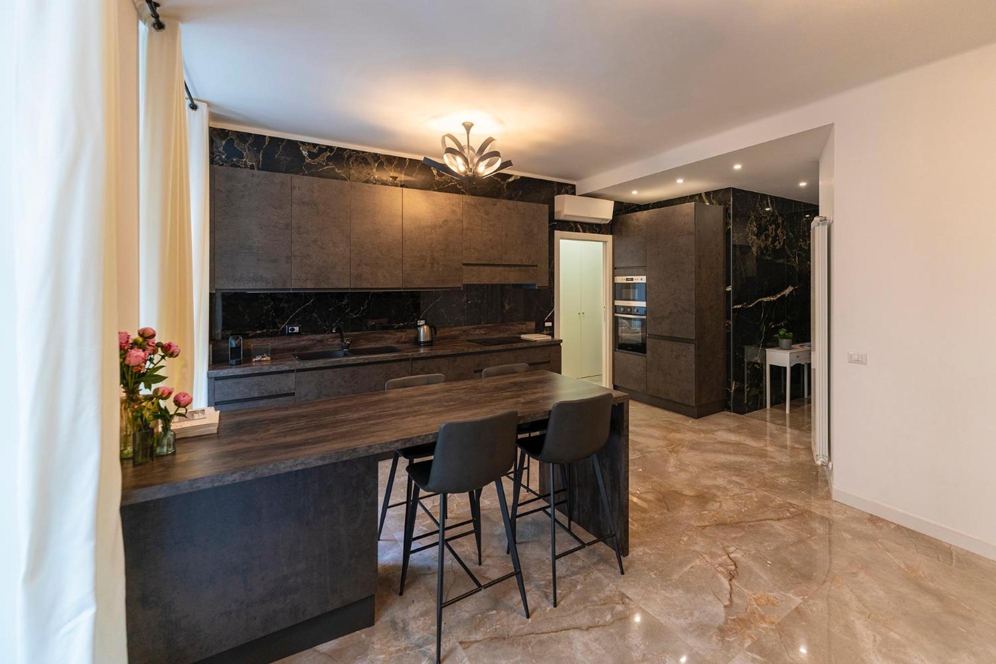 Magic Place Bergamo! Classy Apartment In The Heart Of The City Zewnętrze zdjęcie